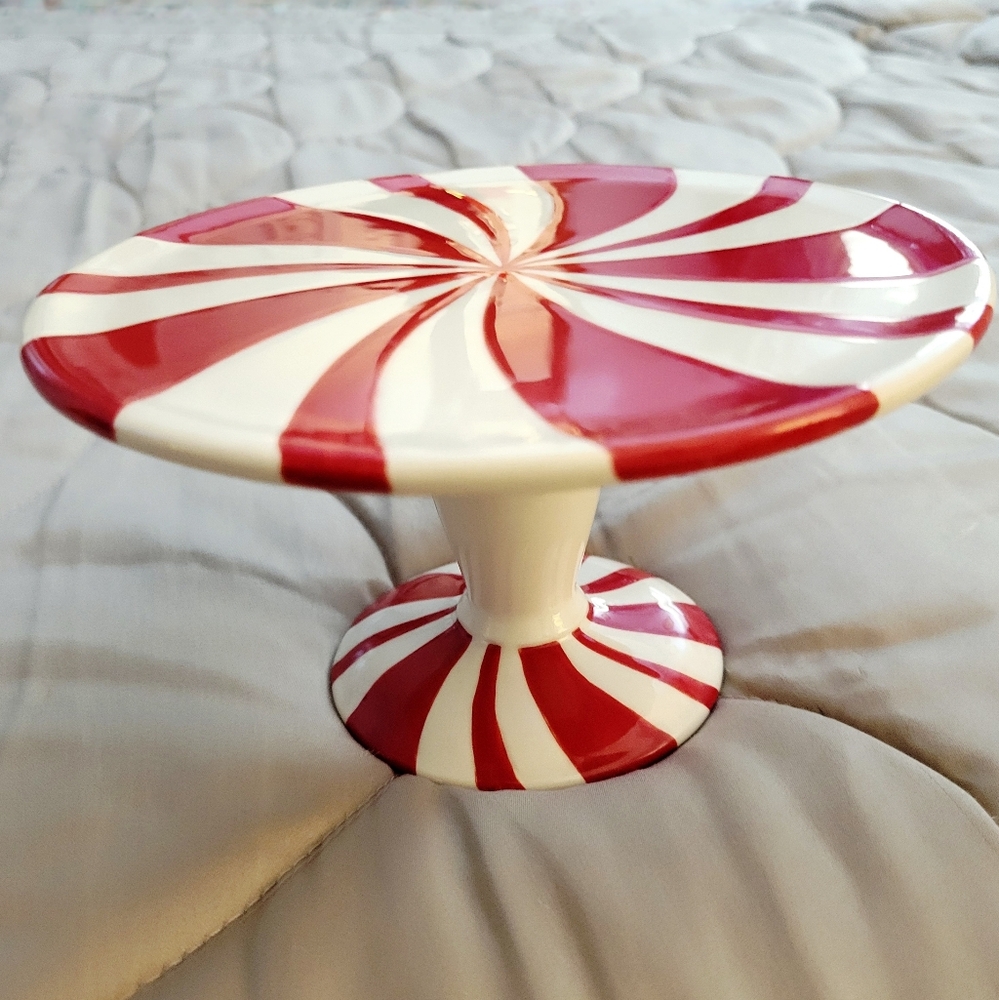 Burton And Burton Christmas Cake Stand